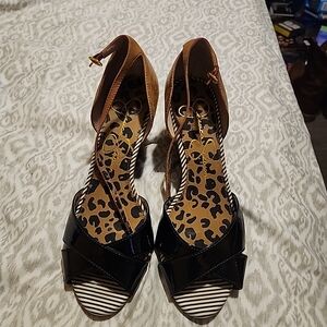 Jessica Simpson Black and Brown Strappy Heels